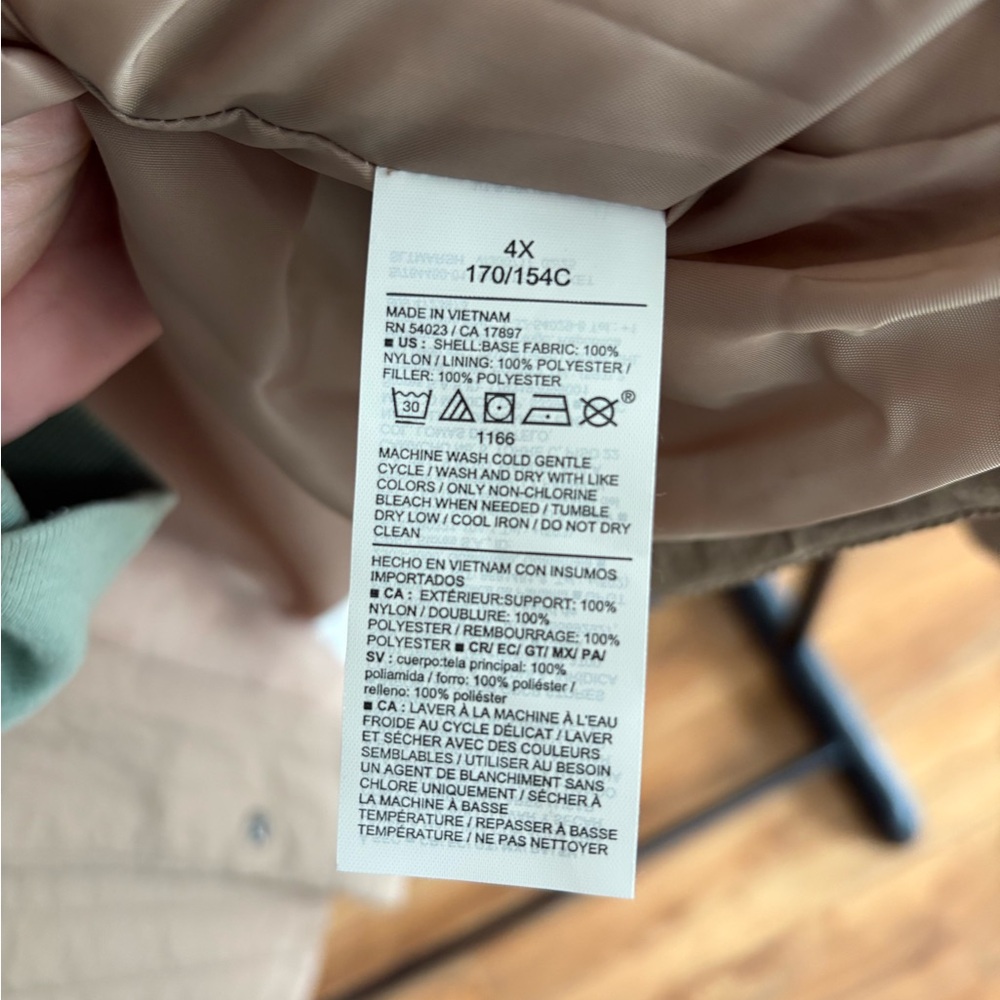 NWT Old Navy Oversized Lightweight Water-Resistant Quilted Jacket - Picture 7 of 10